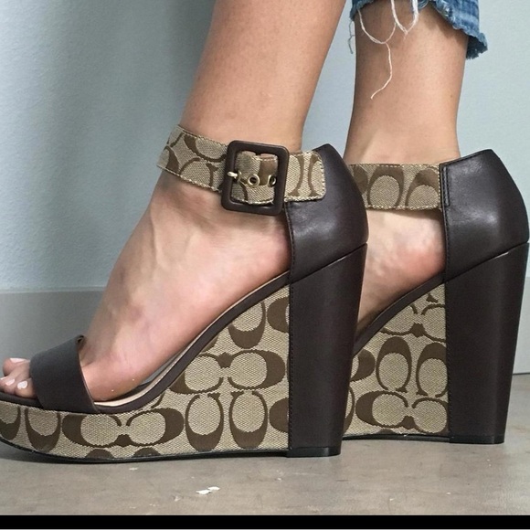 Coach Shoes Womens 6 Jerri Brown Wedge Platform C Logo
Open Toe Ankle Strap - Picture 1 of 11
